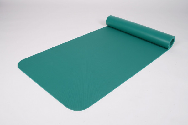 Yogamatte grün gerollt(2)
